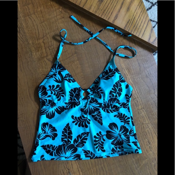 Halter Tankini top - Picture 2 of 8